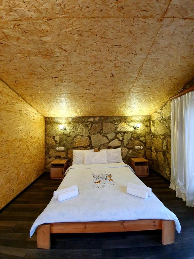 Guest House Ijevan'S Garden Esterno foto