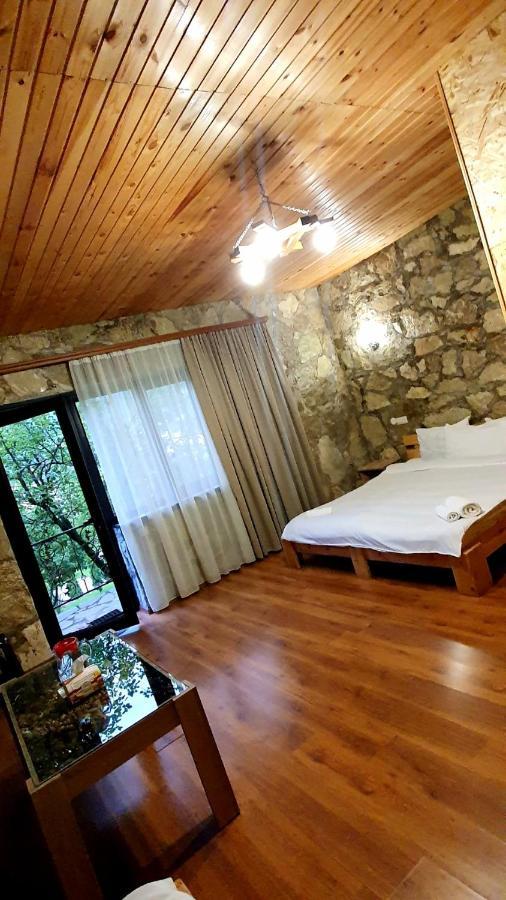 Guest House Ijevan'S Garden Esterno foto
